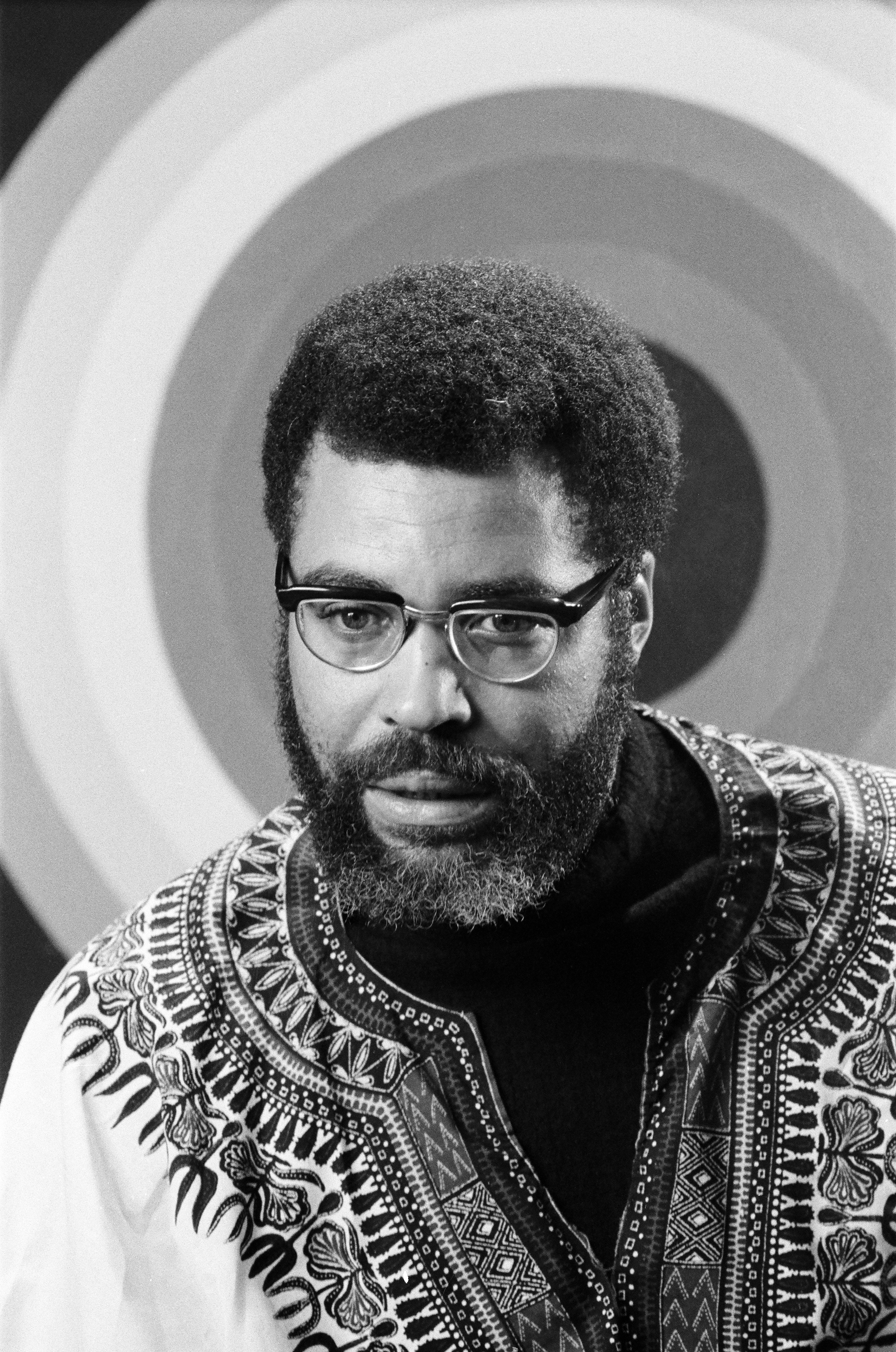 James Earl Jones in "Looking Through Super Plastic Elastic Goggles at Color" in 1970. | Source: Getty Images